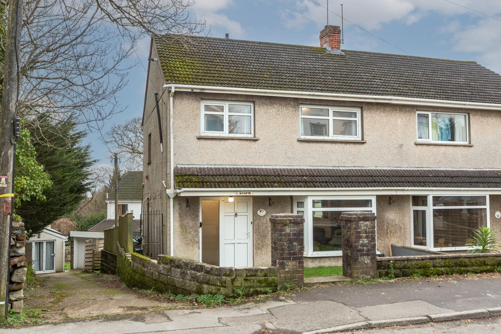 Slade Road, Newton, Swansea, SA3 4UE